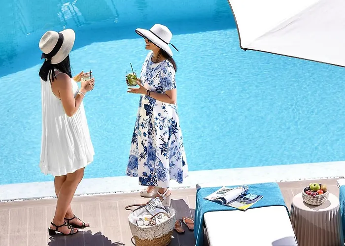 Villa Grace Collection *