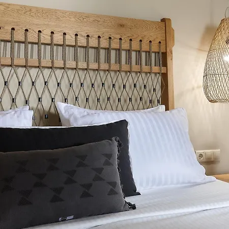 Willa Grace Collection *